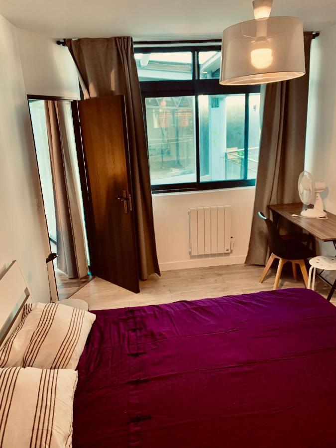 Superbe Appartement En Hyper Centre De Charleville Екстериор снимка